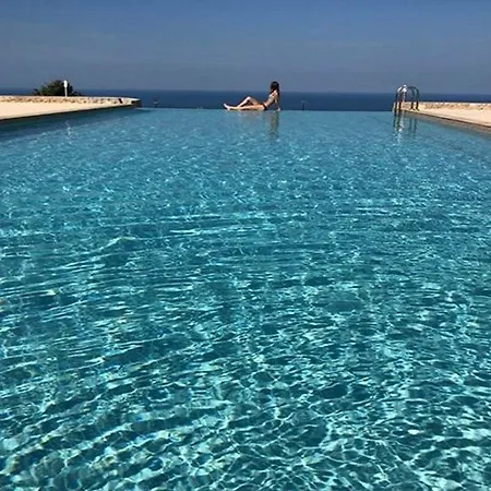 Blue Horizon *